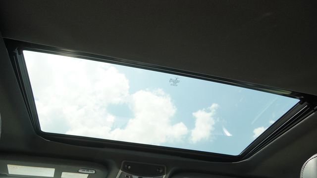 Used 2019 Ford F250 Platinum w/ Platinum Ultimate Package image 17