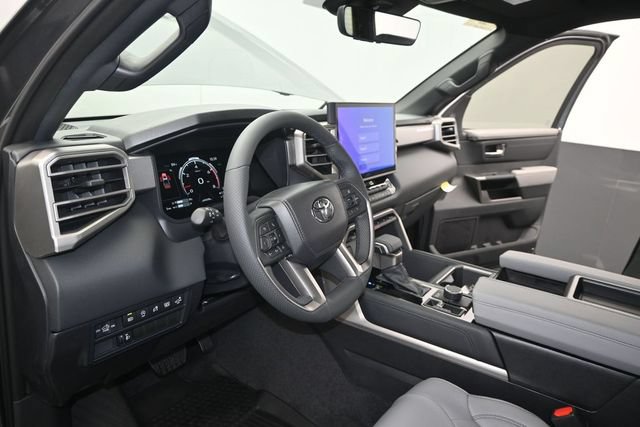 New 2026 Toyota Tundra Limited AWD/4WD image 4