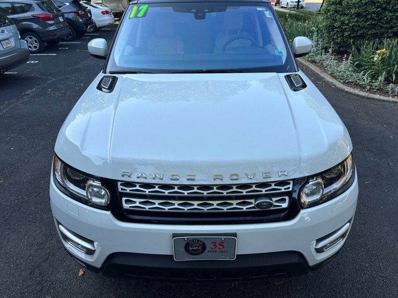 Used 2017 Land Rover Range Rover Sport HSE AWD/4WD image 8