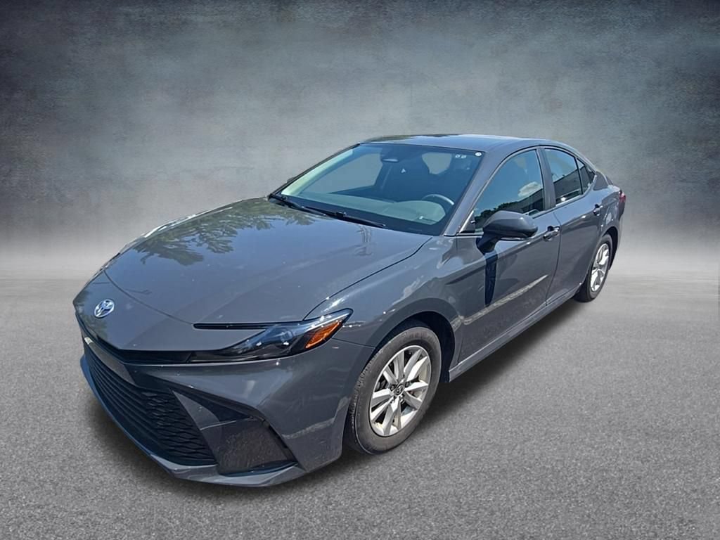Used 2025 Toyota Camry LE FWD image 3