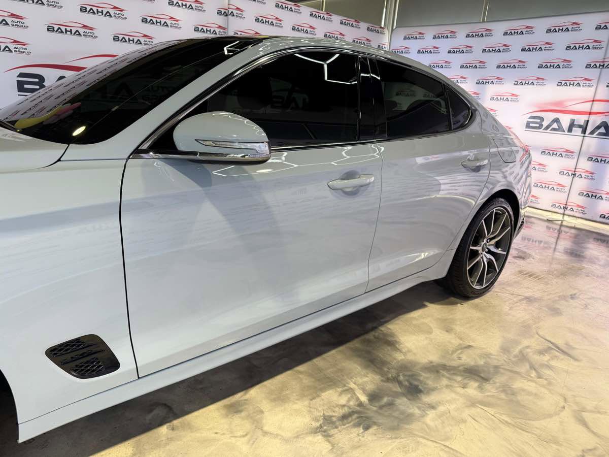 Used 2022 Genesis G70 2.0T w/ Prestige Package image 5