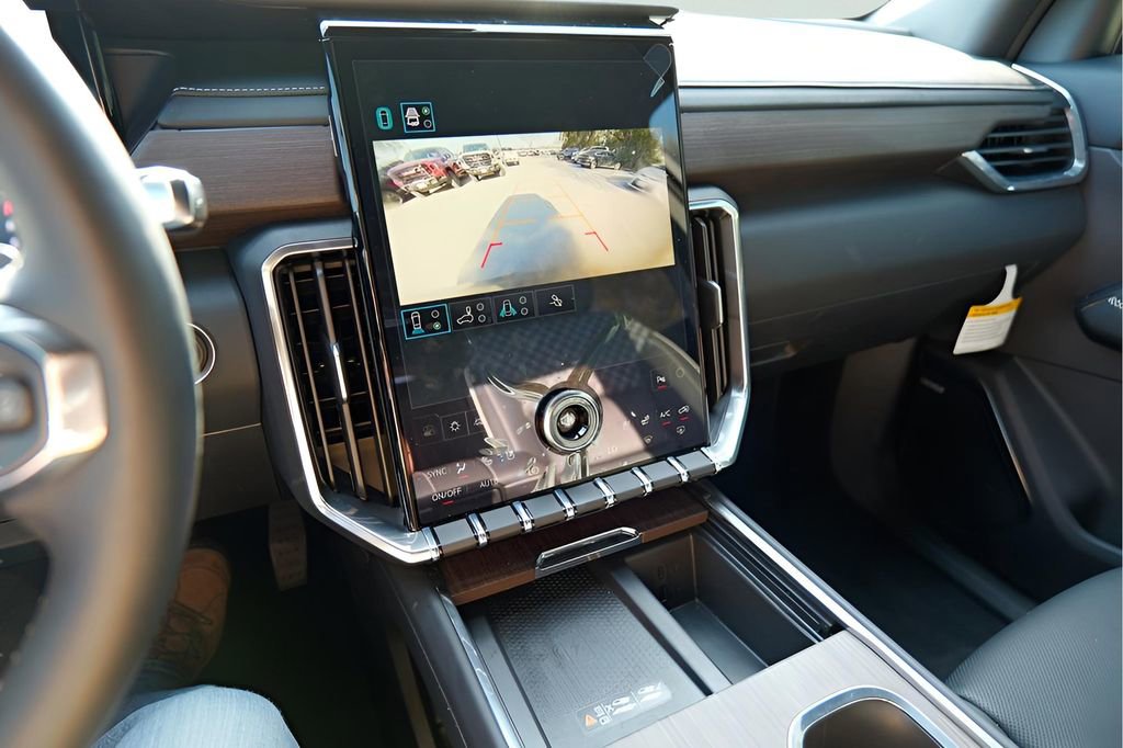 New 2026 GMC Acadia Denali w/ Super Cruise Package image 15