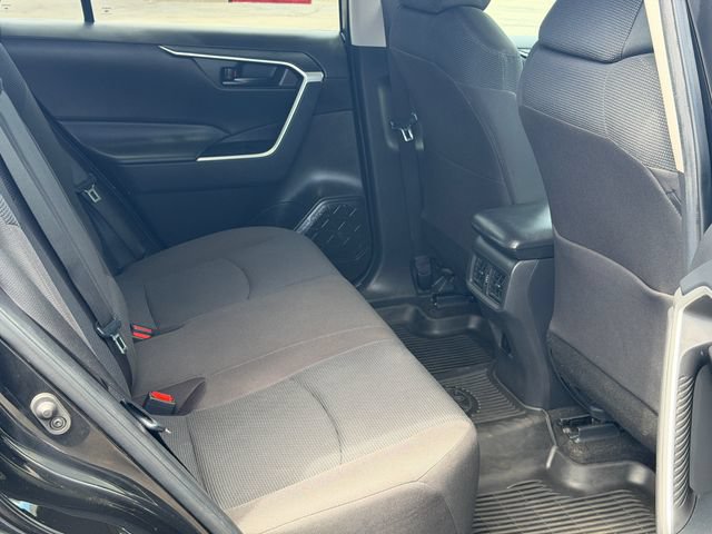 Used 2023 Toyota RAV4 LE FWD image 18