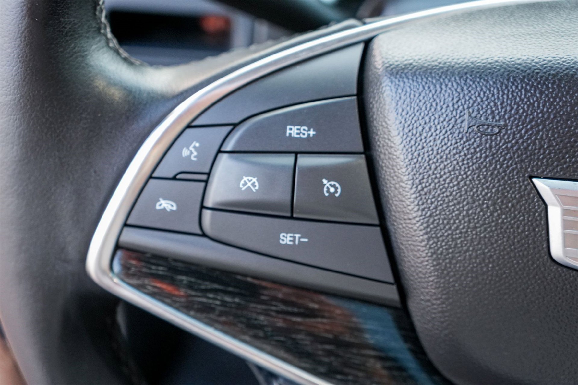 Used 2022 Cadillac XT5 Premium Luxury image 25