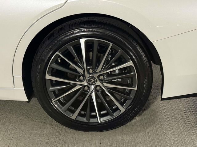 New 2025 Lexus ES 350 350 image 12