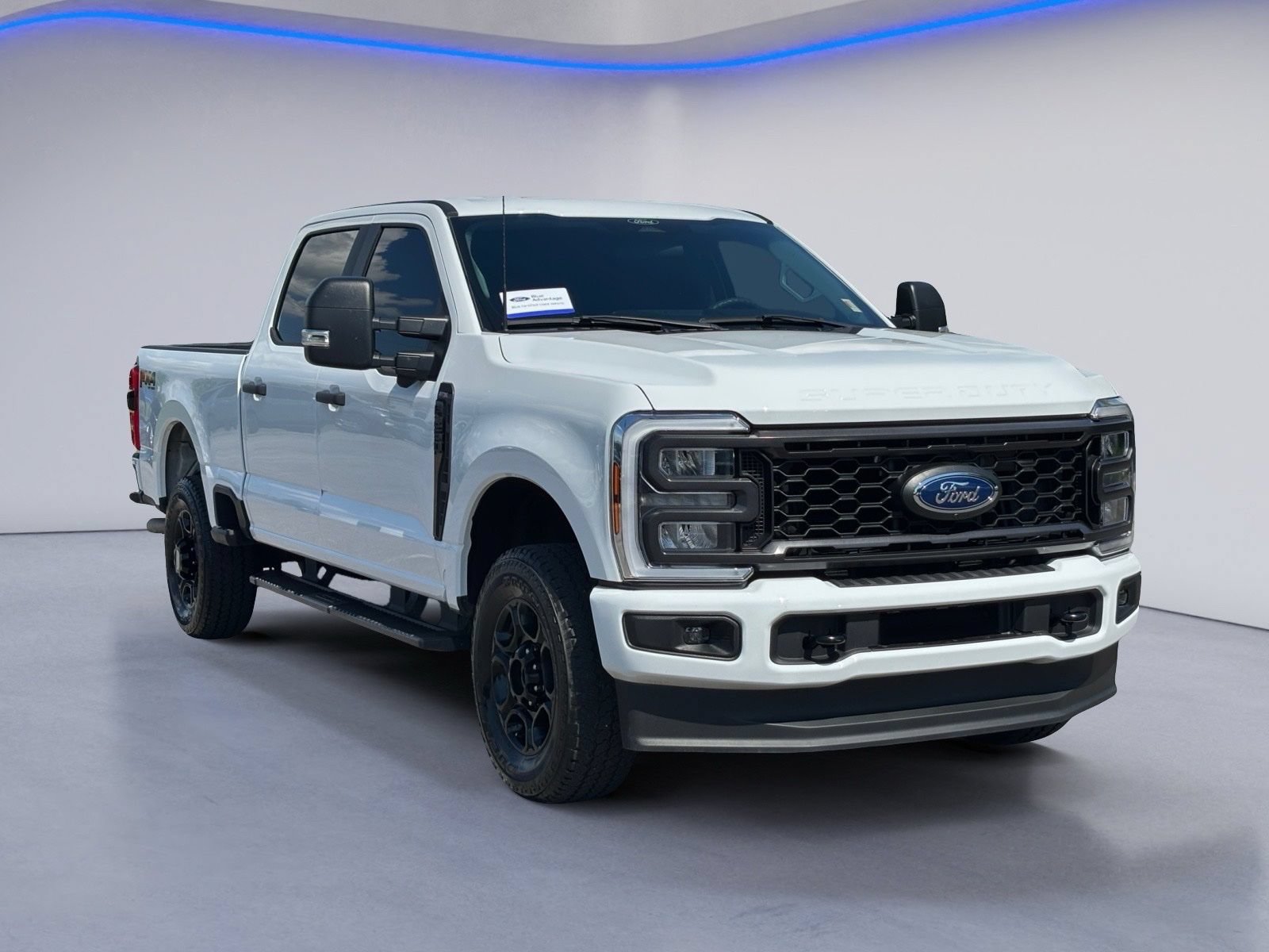 Certified 2024 Ford F250 XL w/ STX Appearance Package AWD/4WD image 5