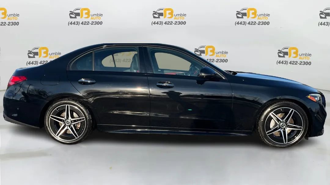 Used 2023 Mercedes-Benz C 300 4MATIC Sedan image 4