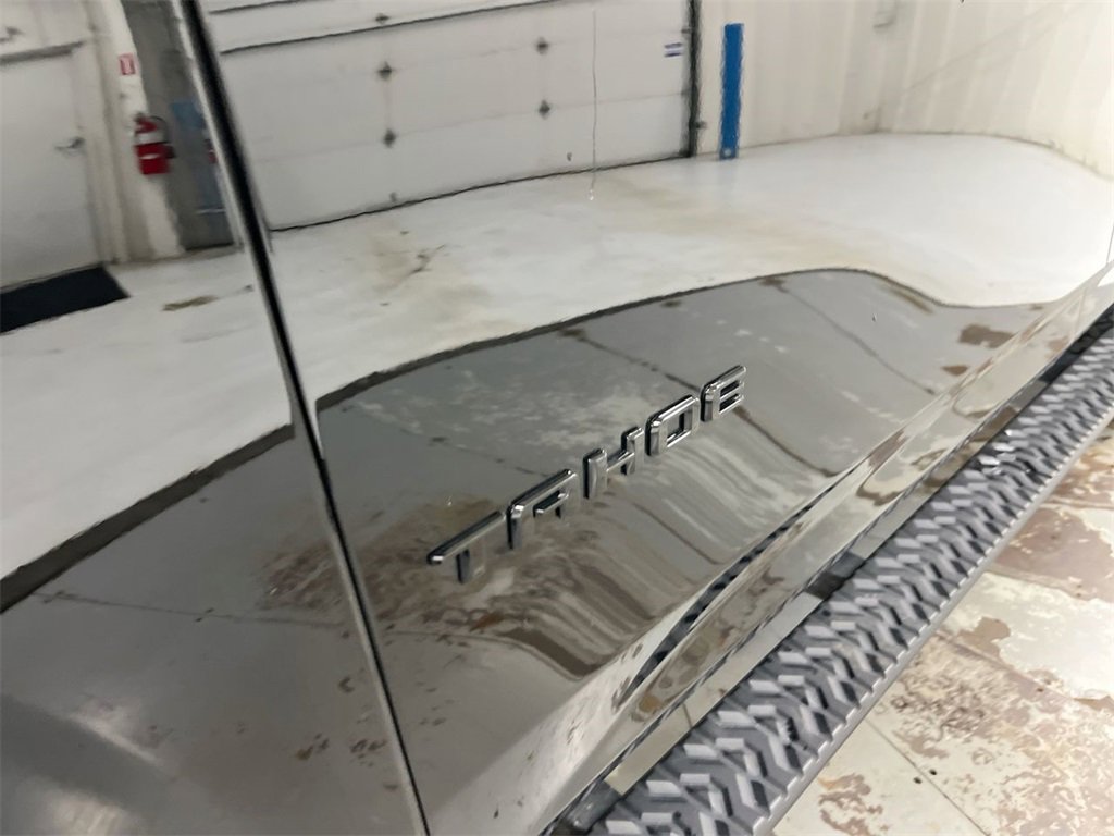 Used 2023 Chevrolet Tahoe Z71 w/ Luxury Package image 27