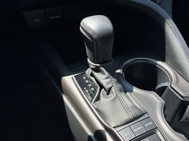 Used 2023 Toyota Camry XSE FWD image 33