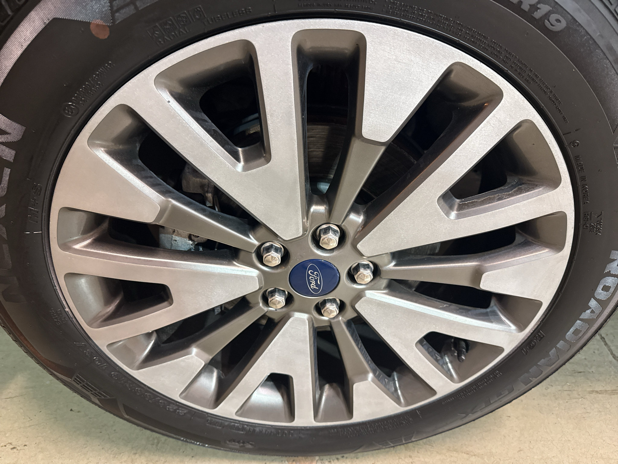 Used 2021 Ford Escape Titanium AWD/4WD image 36