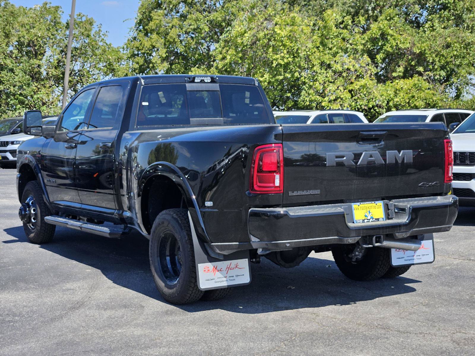 New 2027 RAM 3500 Laramie AWD/4WD image 4