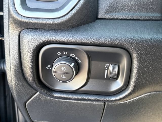 Used 2026 RAM 2500 Big Horn AWD/4WD image 23