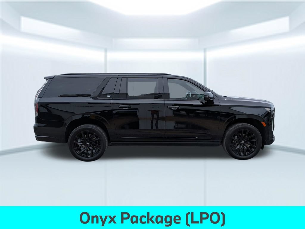 Used 2024 Cadillac Escalade ESV Sport Platinum w/ LPO, ONYX Package AWD/4WD image 8