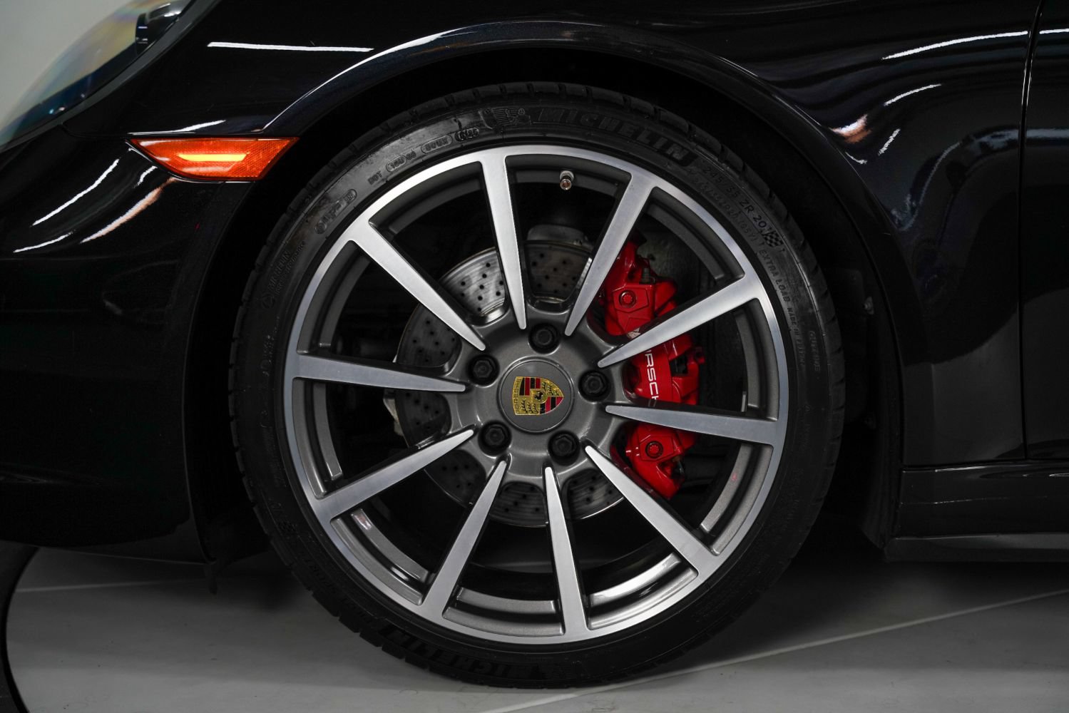 Used 2017 Porsche 911 Targa 4S AWD/4WD image 18