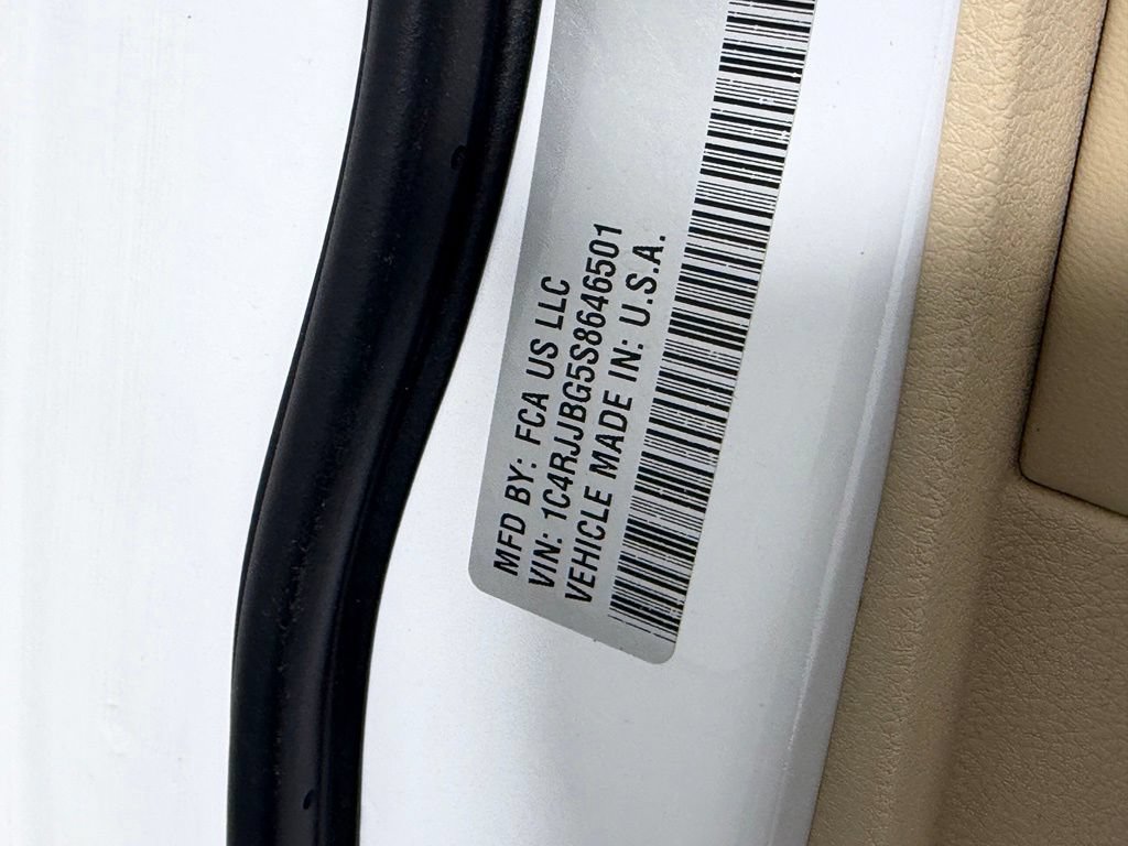 Certified 2025 Jeep Grand Cherokee L Limited w/ Luxury Tech Group II RWD image 38