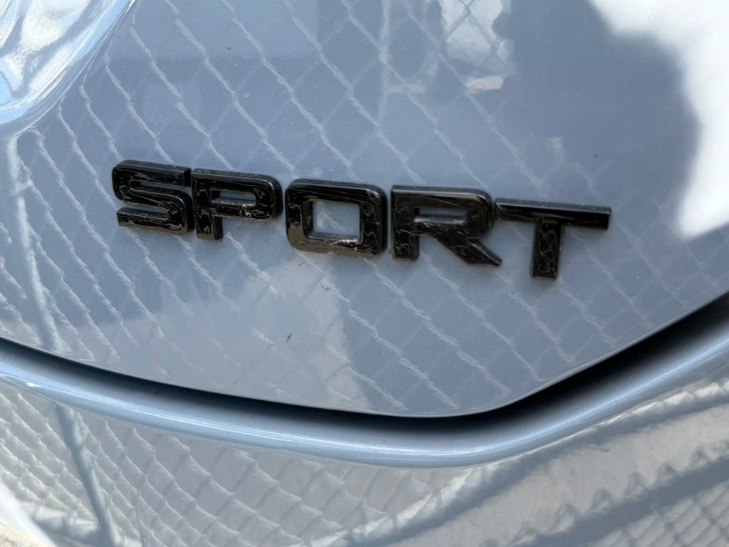 Used 2025 Honda Pilot Sport image 8