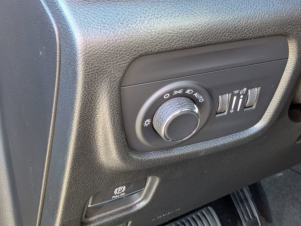 New 2025 Jeep Grand Cherokee L Altitude image 20