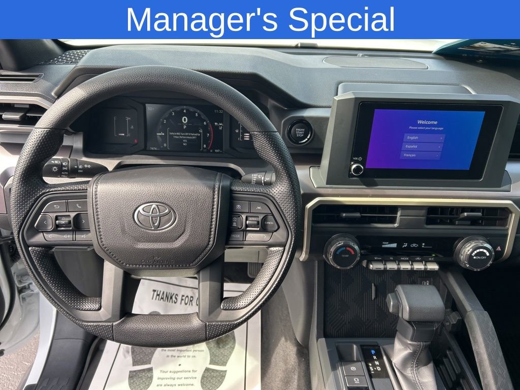 Used 2025 Toyota Tacoma SR5 AWD/4WD image 5