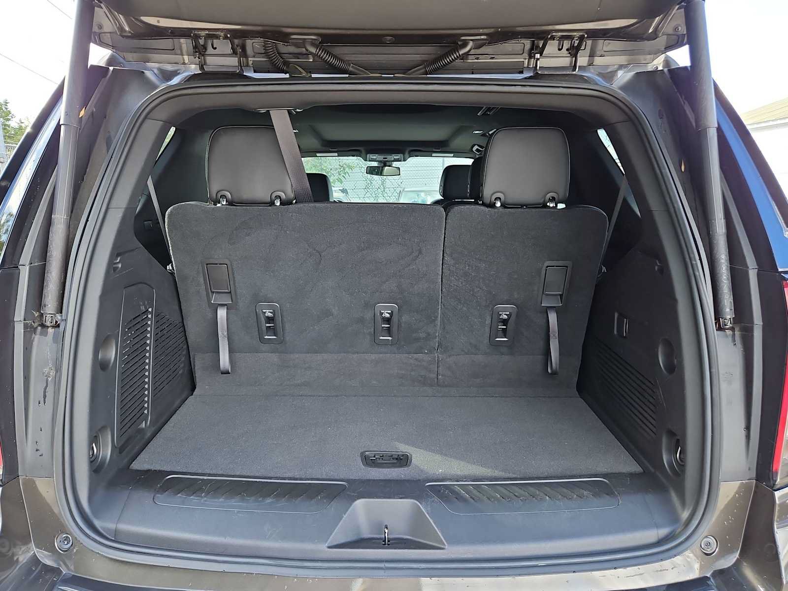 Used 2021 Chevrolet Tahoe LT AWD/4WD image 29