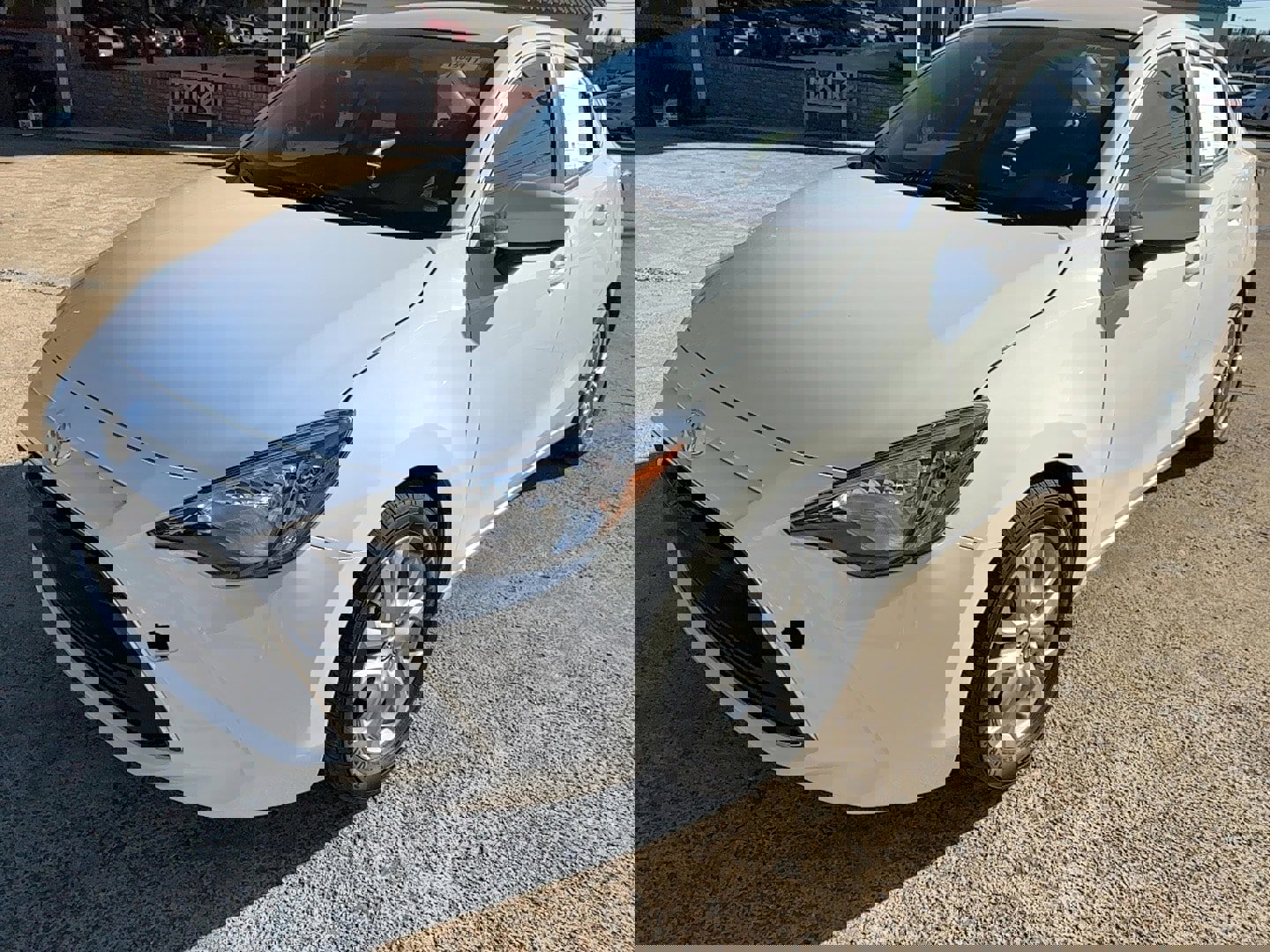 Used 2017 Toyota Yaris iA image 1