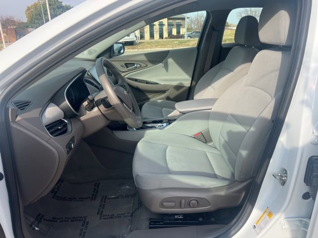 Certified 2023 Chevrolet Malibu LS w/ Driver Confidence Package image 12