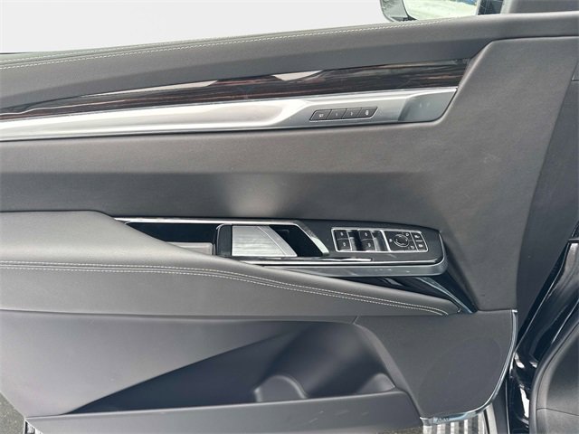 New 2026 Cadillac Escalade ESV Luxury w/ Touring Package image 19
