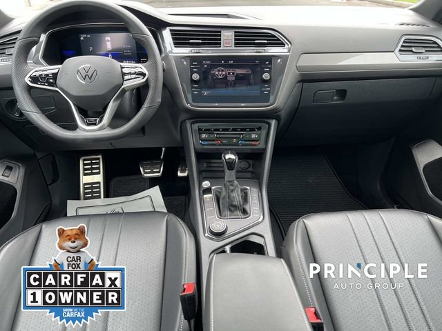 Certified 2022 Volkswagen Tiguan SE R-Line AWD/4WD image 29