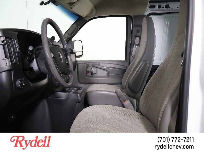 Used 2010 Chevrolet Express 3500 image 23