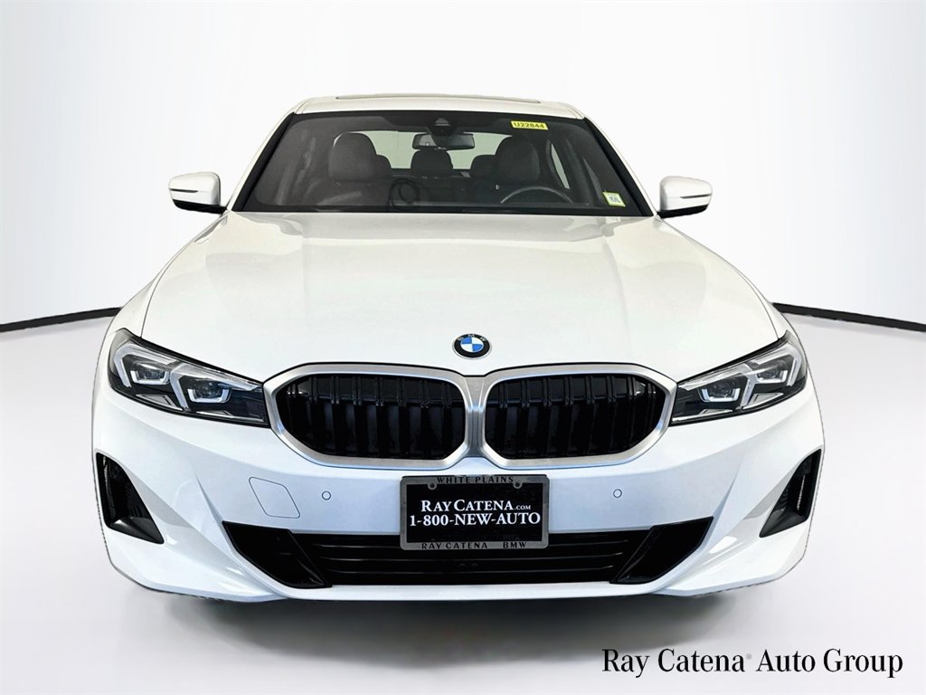 Used 2023 BMW 330i xDrive Sedan w/ Driving Assistance Package AWD/4WD image 2