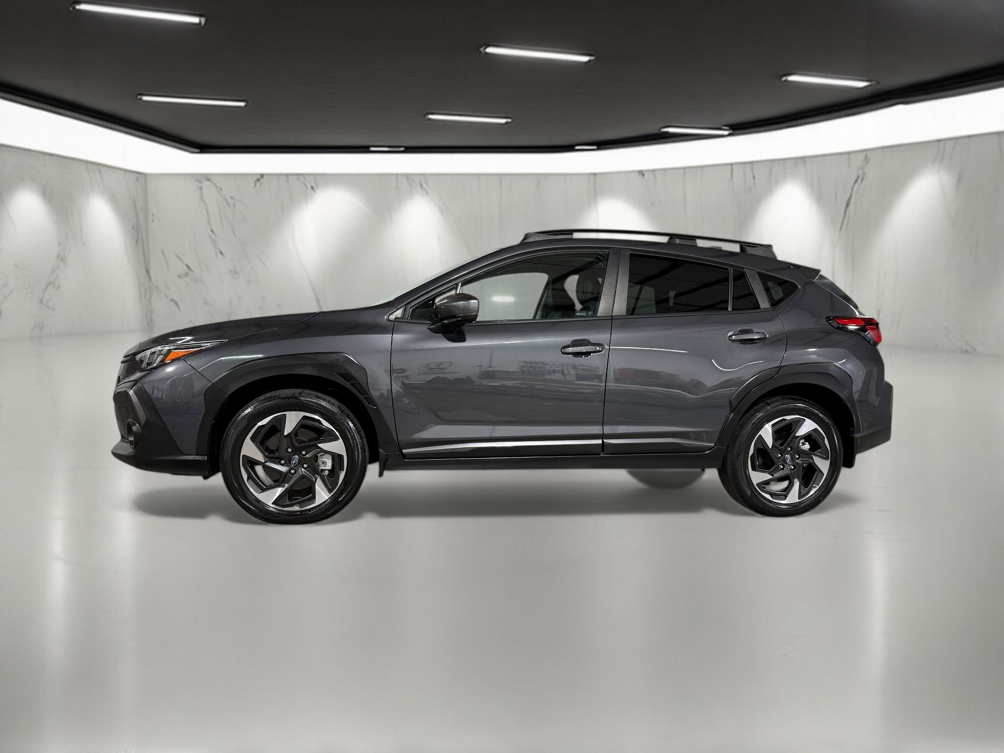 Used 2024 Subaru Crosstrek 2.5i Limited image 2