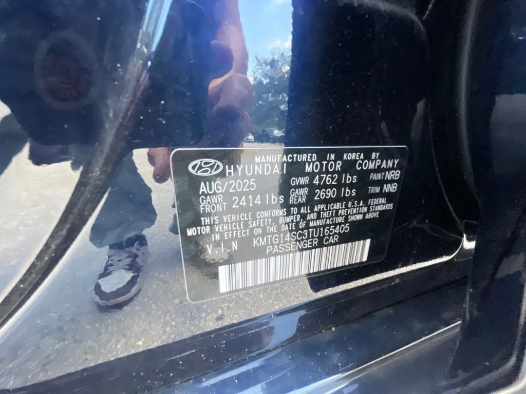 Used 2026 Genesis G70 2.5T RWD image 14
