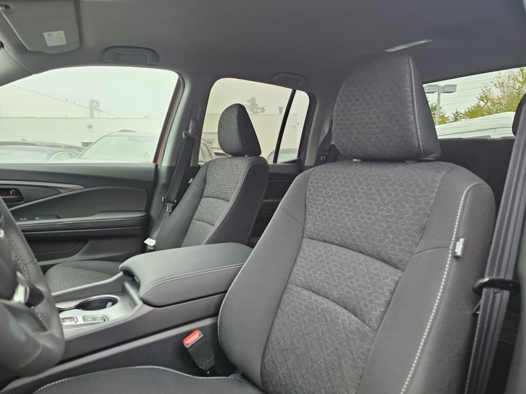 New 2025 Honda Ridgeline Sport image 19