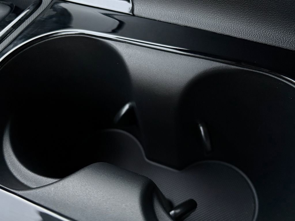 New 2026 Hyundai Elantra SEL Sport Premium image 12
