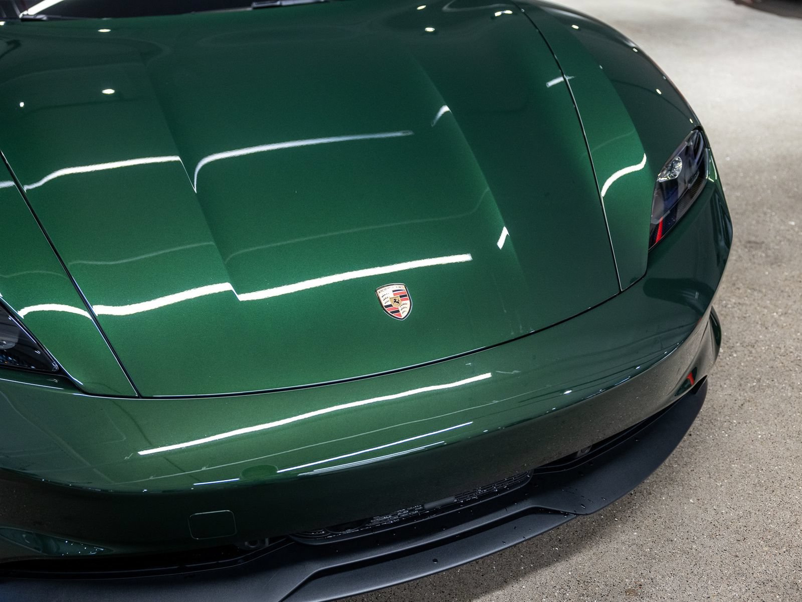 New 2026 Porsche Taycan AWD/4WD image 9