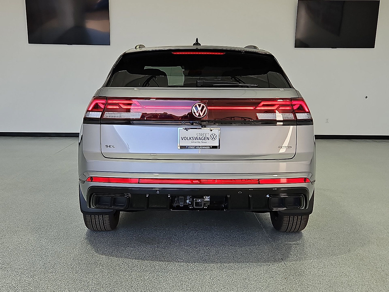 New 2026 Volkswagen Atlas Cross Sport SEL R-Line AWD/4WD image 8