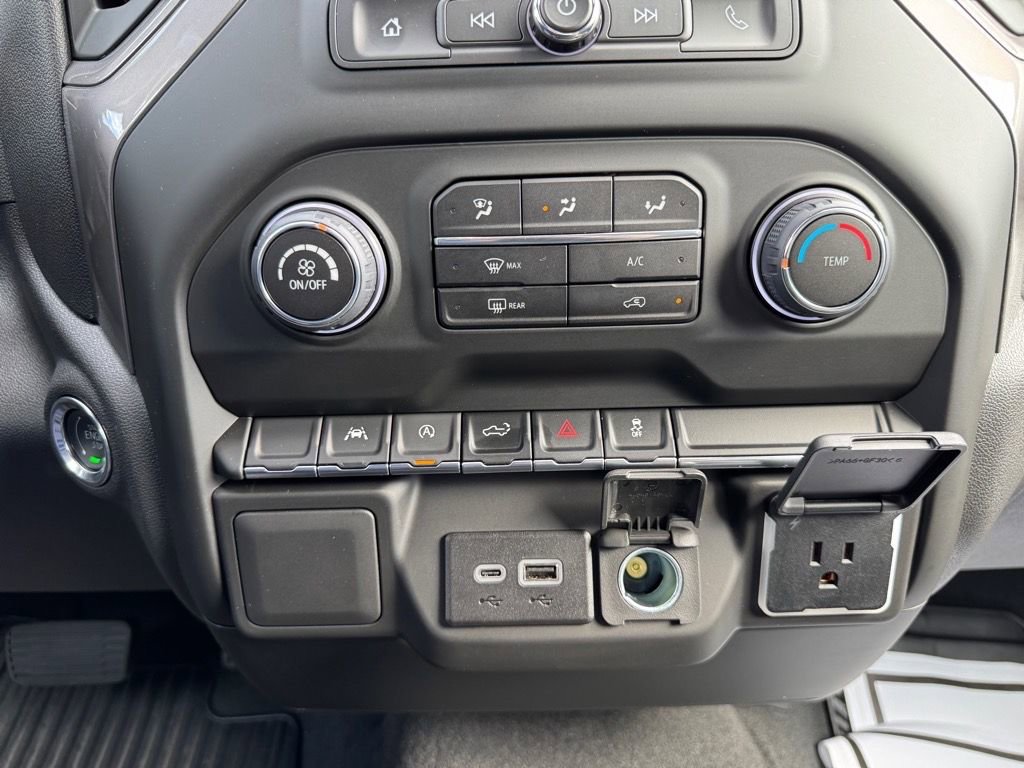 New 2026 Chevrolet Silverado 1500 Custom image 16