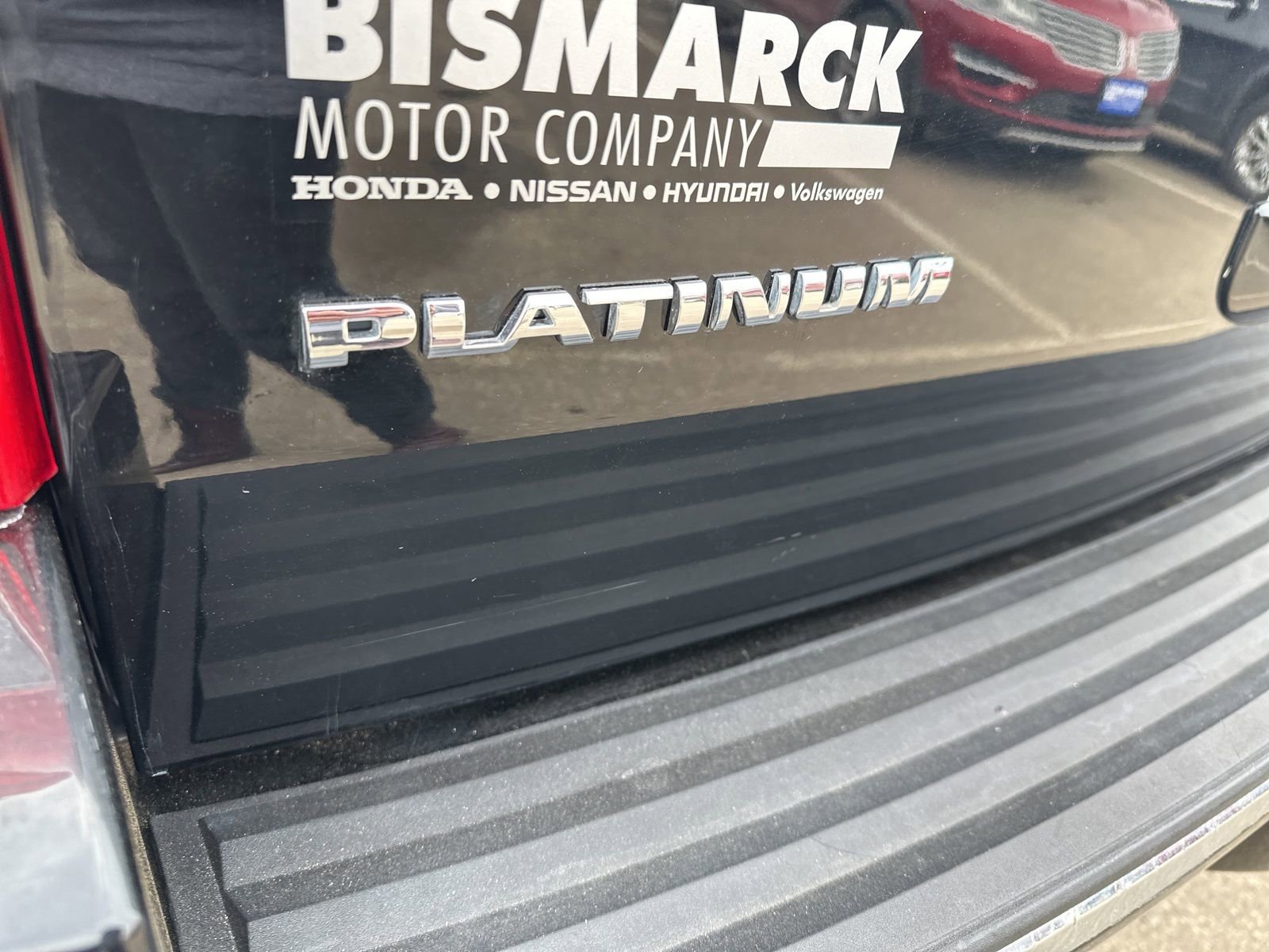 Used 2014 Cadillac Escalade ESV Platinum AWD/4WD image 6