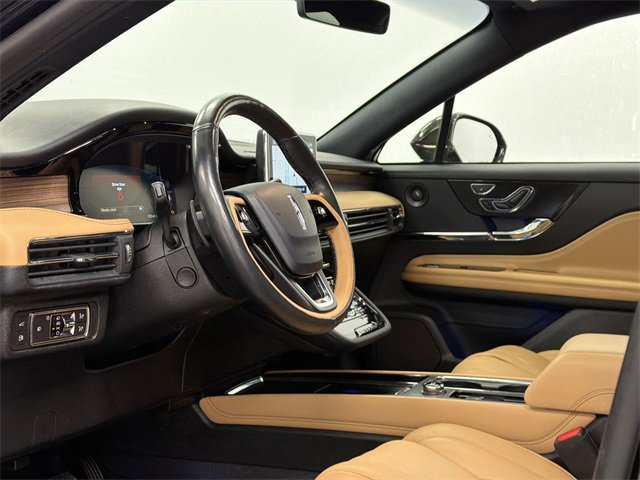 Used 2022 Lincoln Corsair Grand Touring w/ Elements Technology Bundle image 17