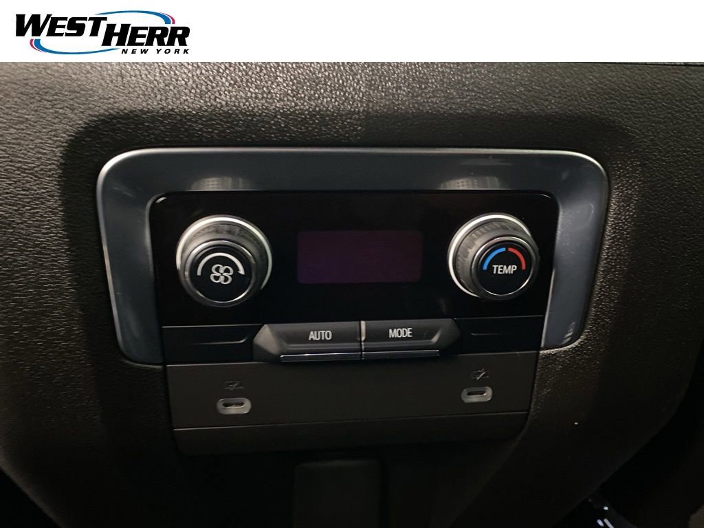Used 2022 Chevrolet Tahoe LT AWD/4WD image 18