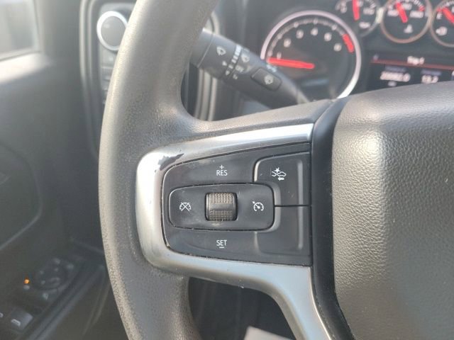 Used 2022 Chevrolet Silverado 2500 Custom w/ Custom Value Package image 16