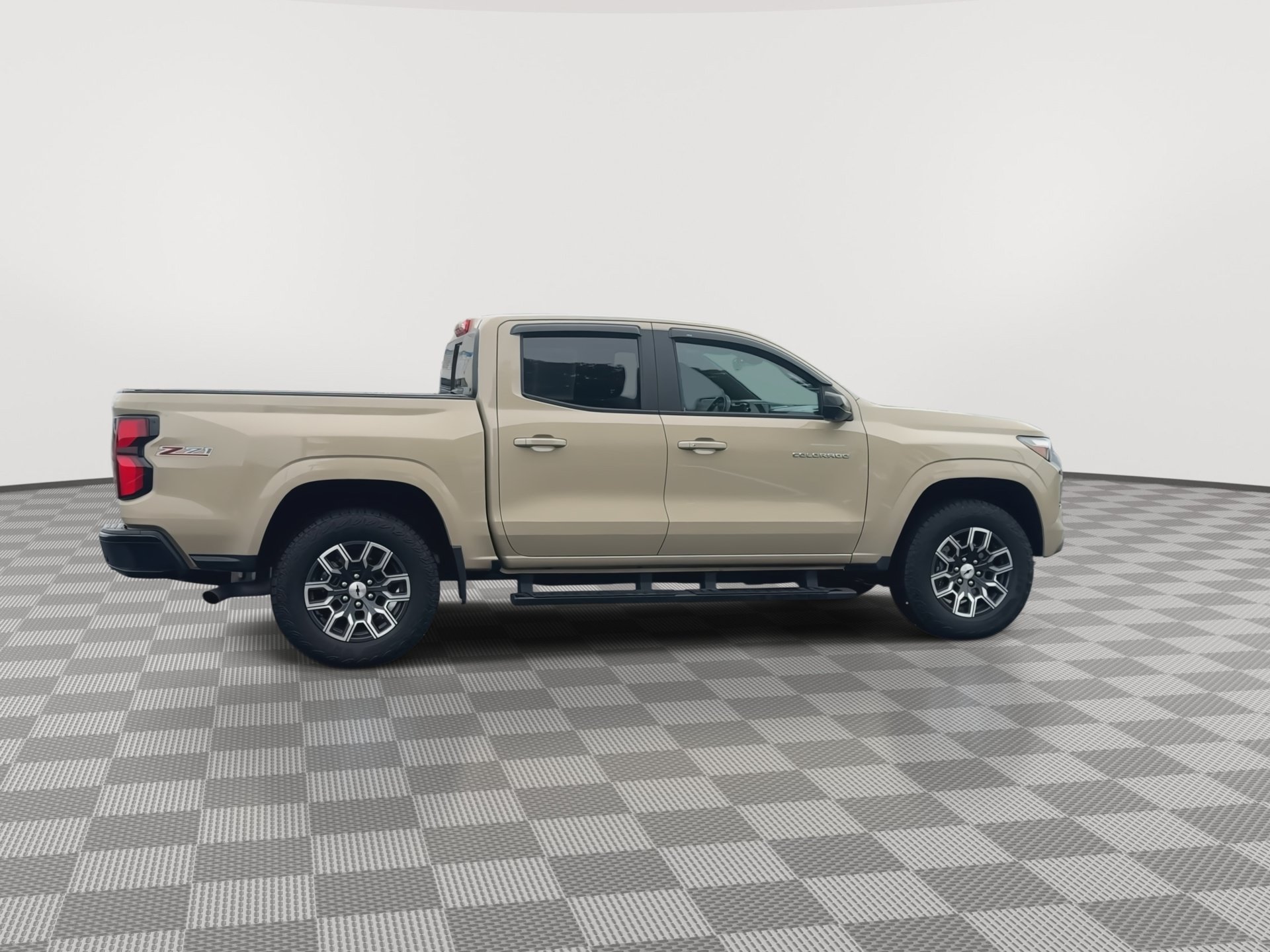 Certified 2024 Chevrolet Colorado Z71 w/ Z71 Convenience Package 2 AWD/4WD image 9