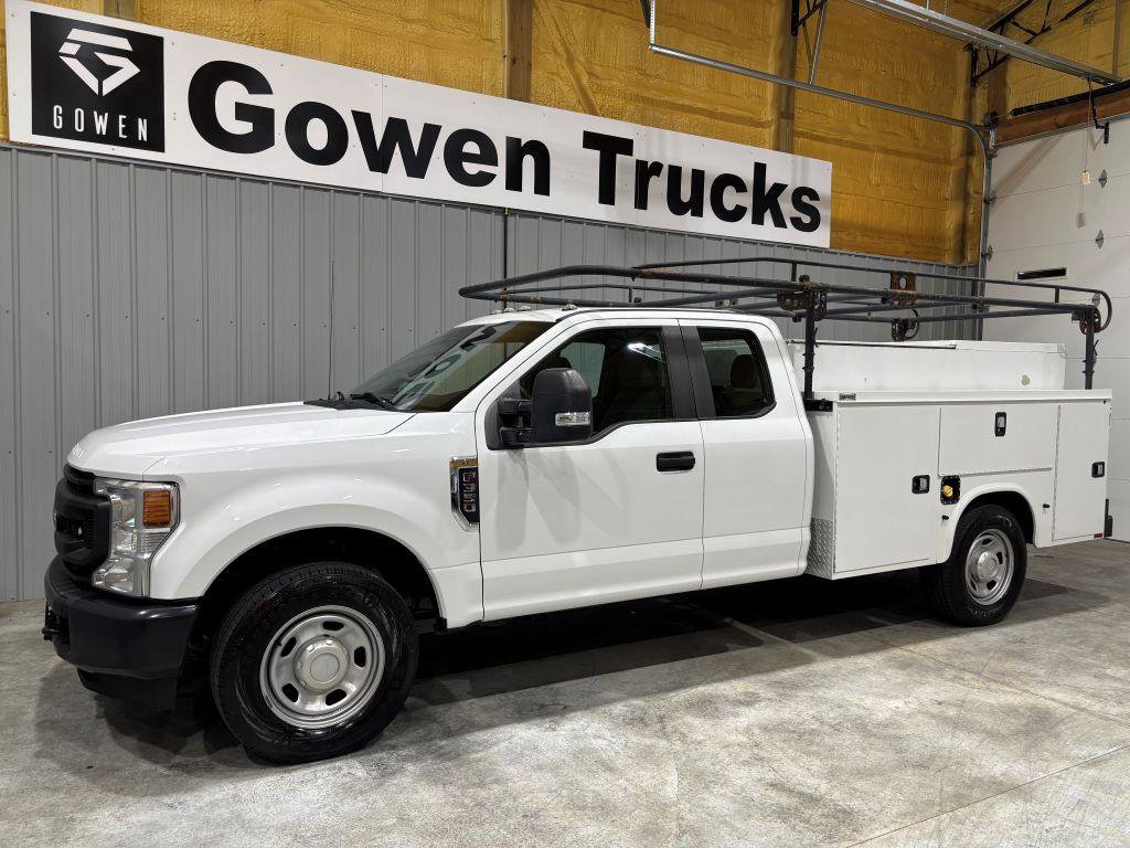 Used 2020 Ford F350 XL w/ Power Equipment Group RWD image 4