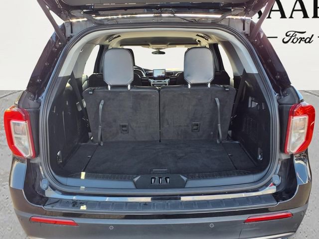 Used 2024 Ford Explorer XLT w/ Equipment Group 202A AWD/4WD image 10