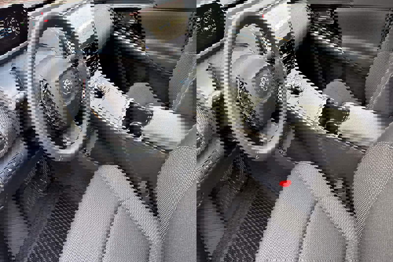 Certified 2025 Toyota bZ4X FWD image 11