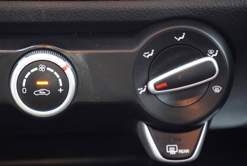Used 2022 Kia Rio S FWD image 19
