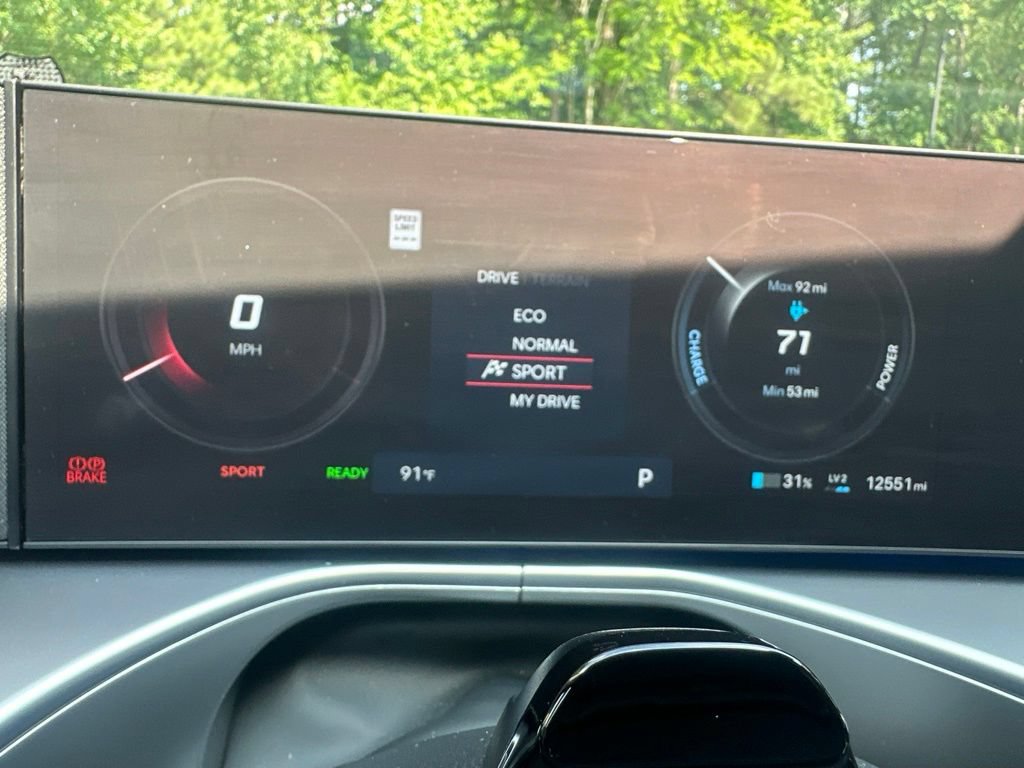 Used 2026 Hyundai Ioniq 9 Calligraphy AWD/4WD image 16