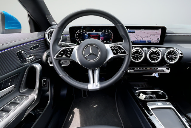 Certified 2025 Mercedes-Benz CLA 250 image 8