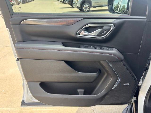 Certified 2024 Chevrolet Tahoe RST w/ Luxury Package AWD/4WD image 18