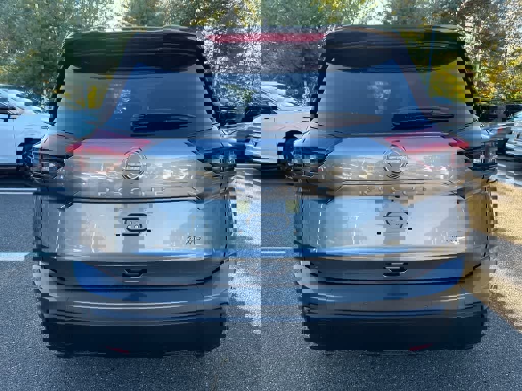 New 2026 Nissan Rogue SV image 5