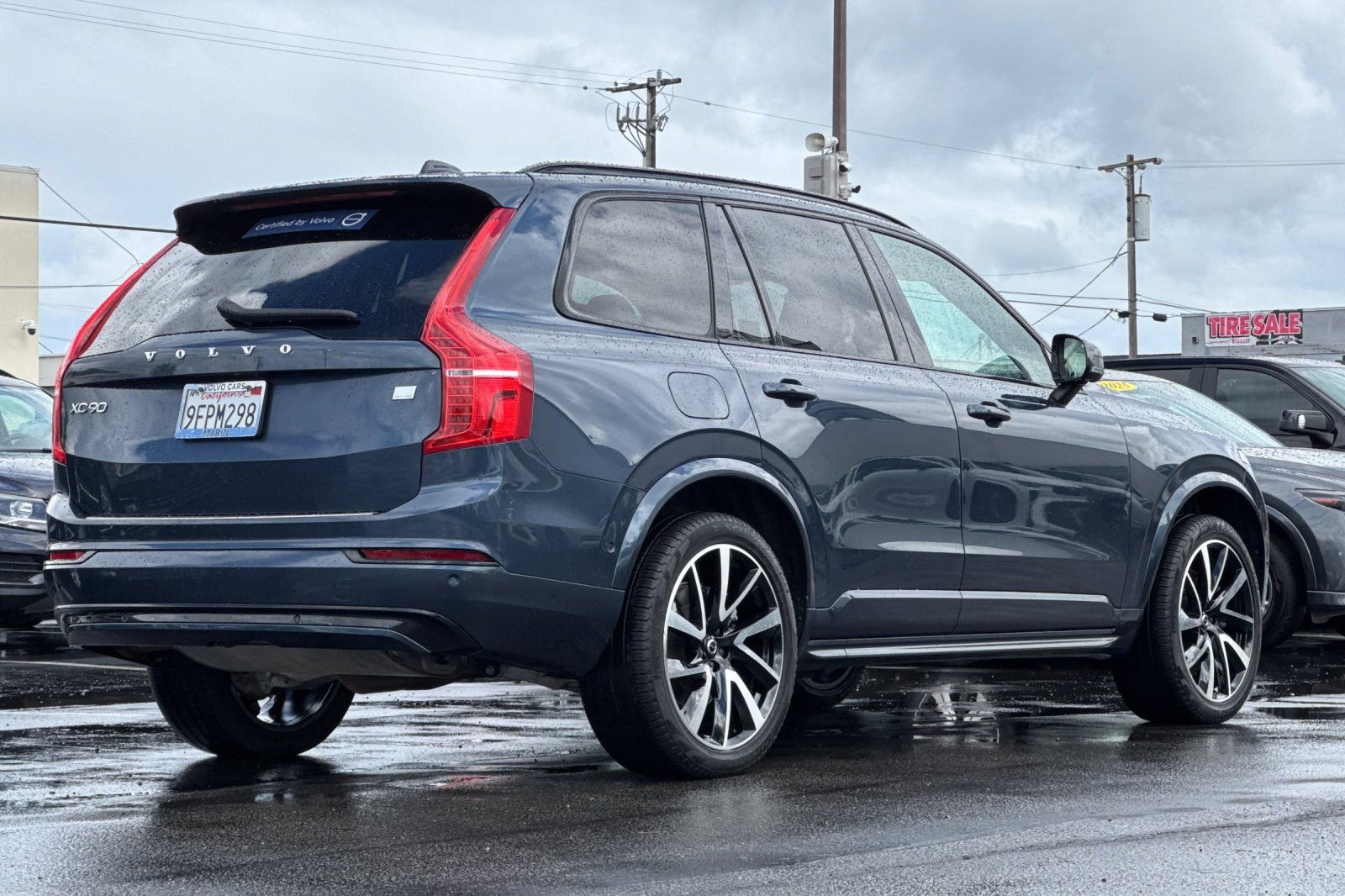 Used 2023 Volvo XC90 T8 Plus w/ Protection Package Premier image 2